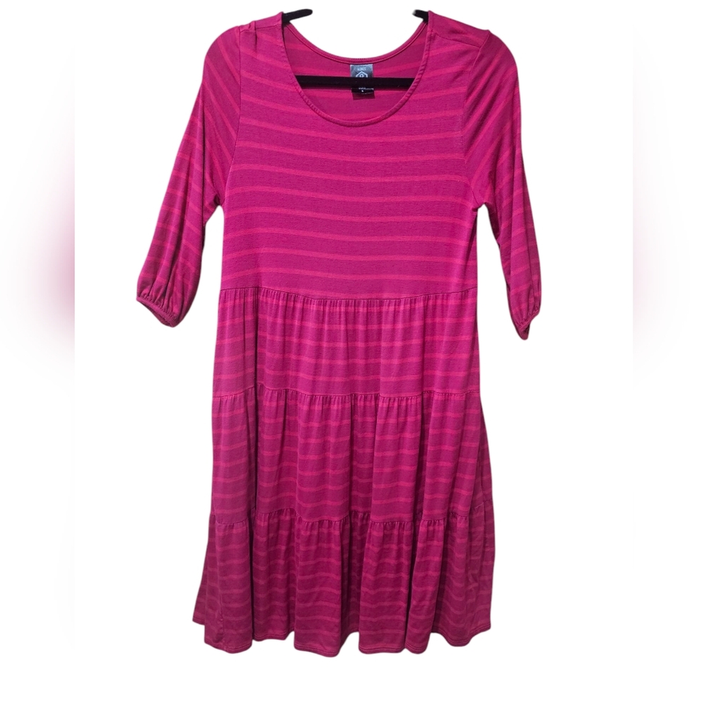 Womens Striped Pink Dress Size Small‎
